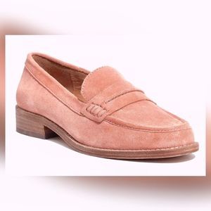 Madewell — The Elinor Suede Loafer